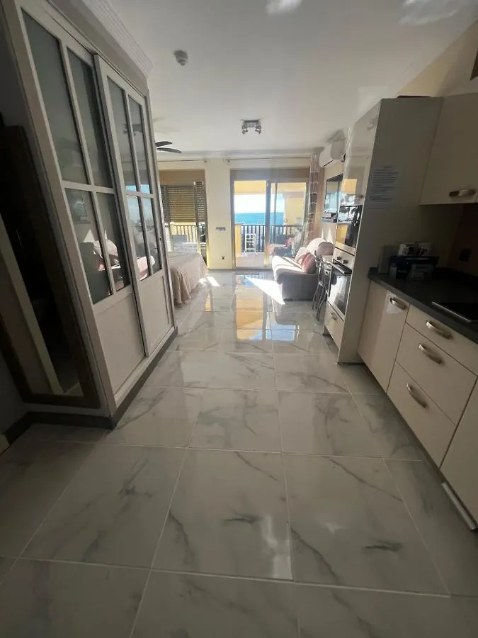 Beachfront Apartment - Sea Views - Marbella