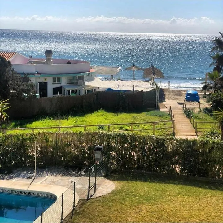 Beachfront Apartment - Sea Views - Marbella Spain